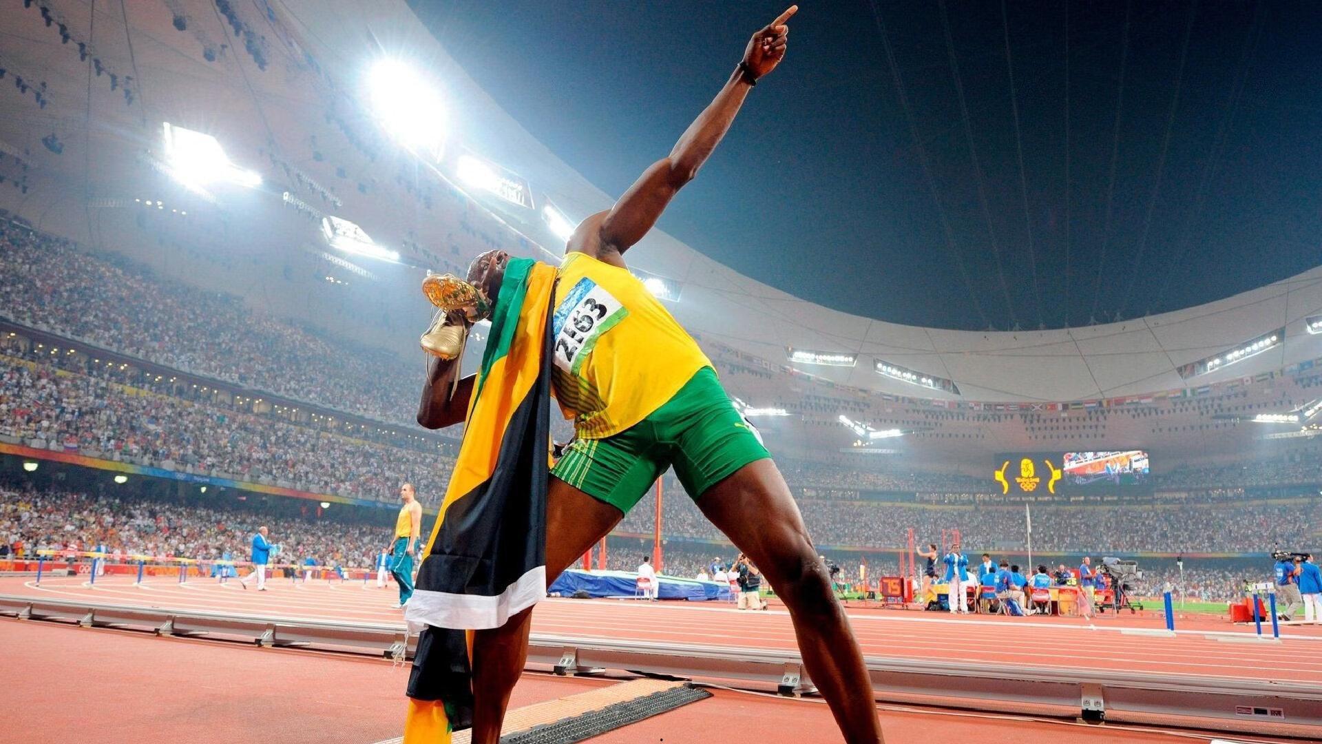 热刺锁定欧冠席位，英超前三强争霸尘埃落定，剩余三席激战正酣